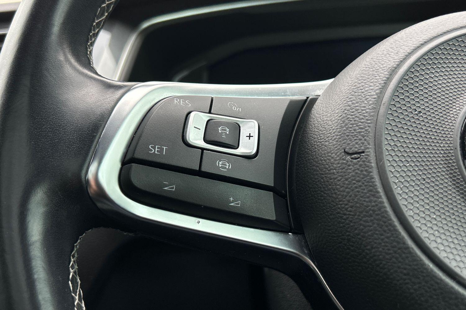 Used Volkswagen Tiguan 2019 for sale - 76109252: Photo 8