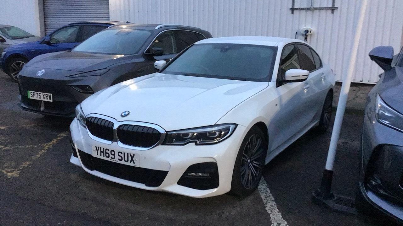 Used BMW 3 Series 2019 for sale - 76167427: Photo 2