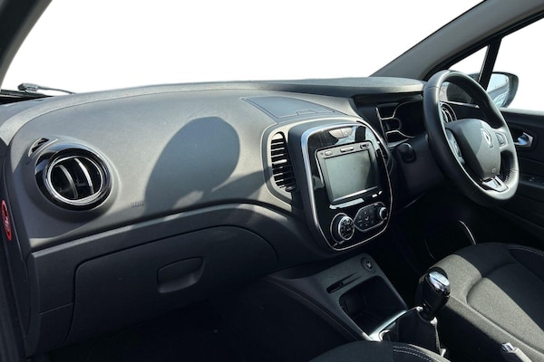 Used Renault Captur 2019 for sale - 76201189: Photo 6