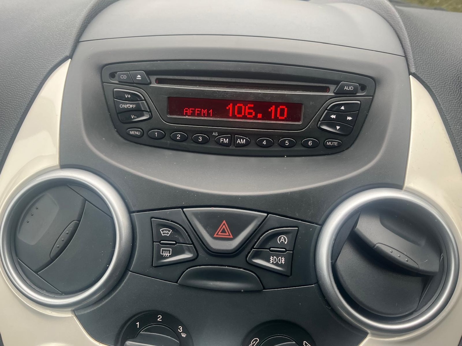 Used Ford Ka 2012 for sale - 77819122: Photo 15