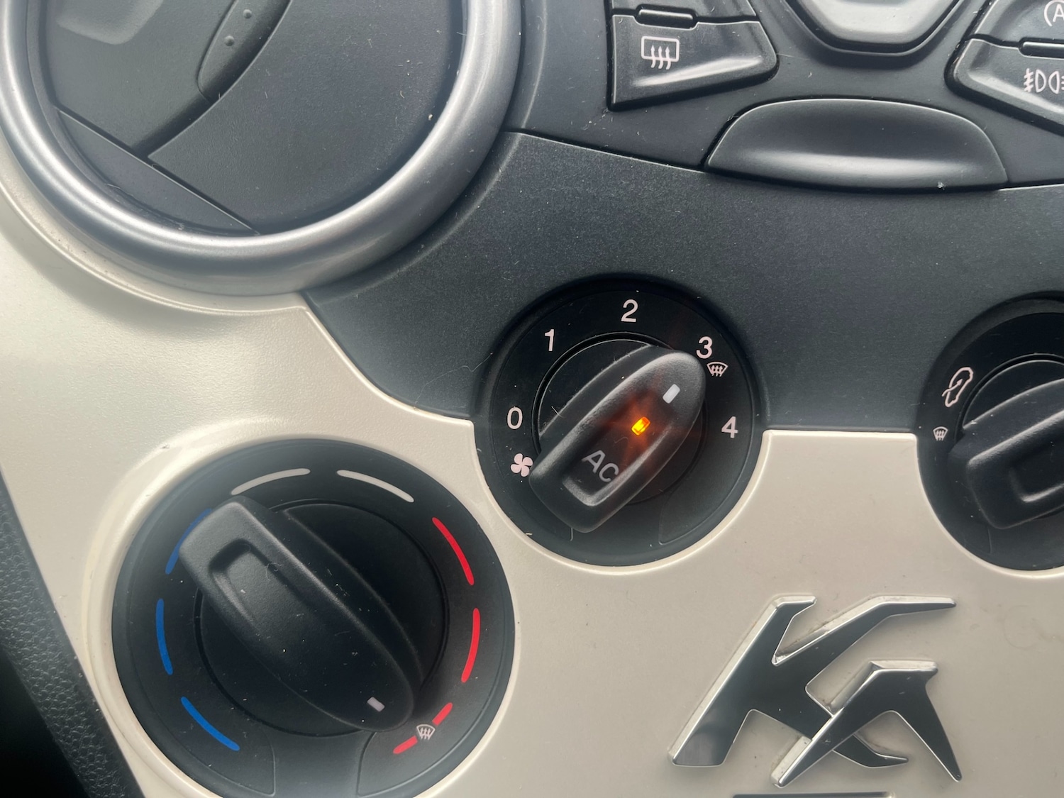 Used Ford Ka 2012 for sale - 77819122: Photo 18