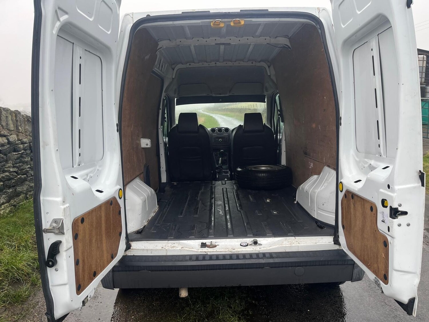 Used Ford Transit Connect 2013 for sale - 77819120: Photo 6