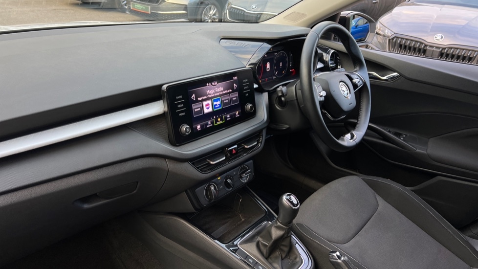 Used Skoda Fabia 2023 for sale - 76381654: Photo 2