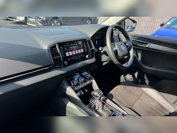 Used Skoda Karoq 2024 for sale - 76155045: Photo