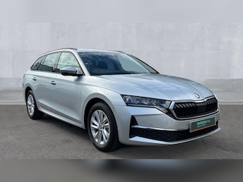 Used Skoda Octavia 2024 for sale - 75725998: Photo