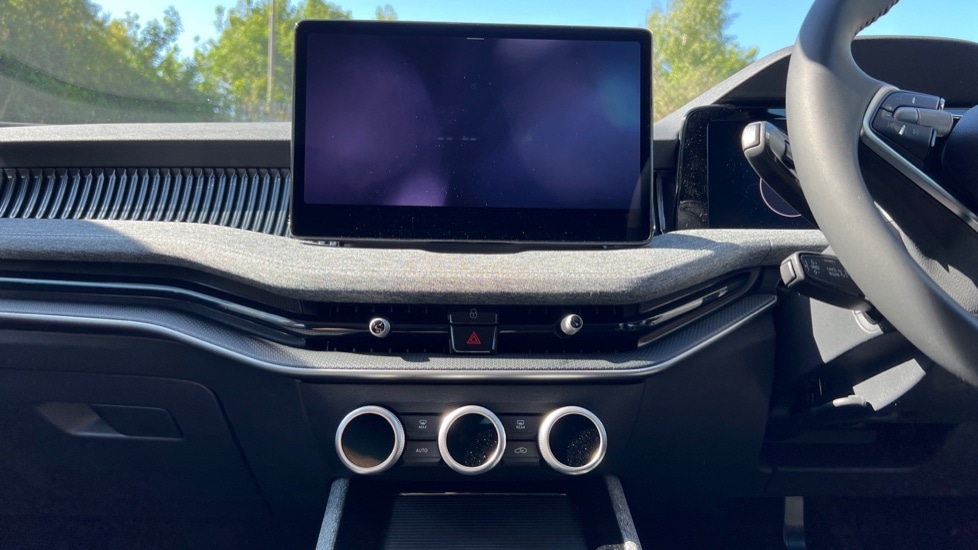 Used Skoda Superb 2025 for sale - 76868455: Photo 13