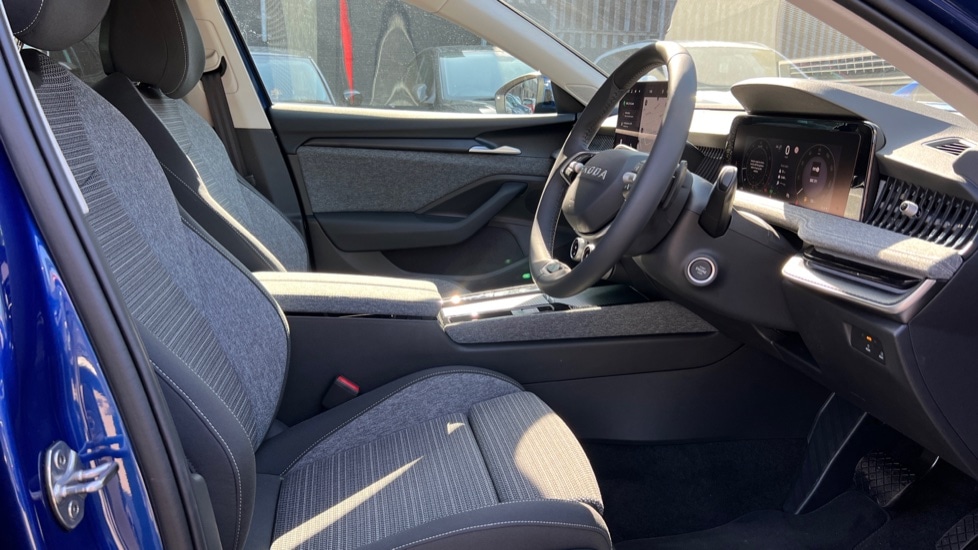 Used Skoda Superb 2025 for sale - 76868455: Photo 26