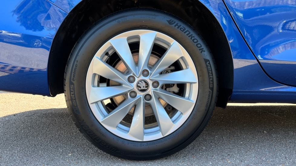 Used Skoda Superb 2025 for sale - 76868455: Photo 5