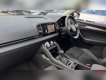Used Skoda Karoq 2025 for sale - 76096053: Photo
