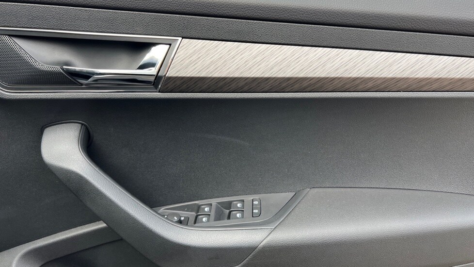 Used Skoda Karoq 2025 for sale - 76096053: Photo 49