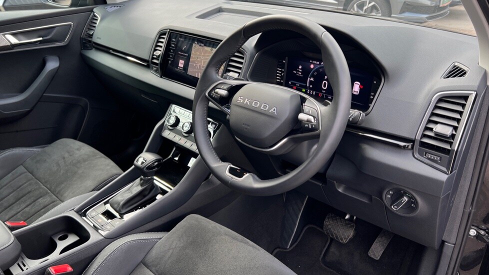 Used Skoda Karoq 2025 for sale - 76096053: Photo 6