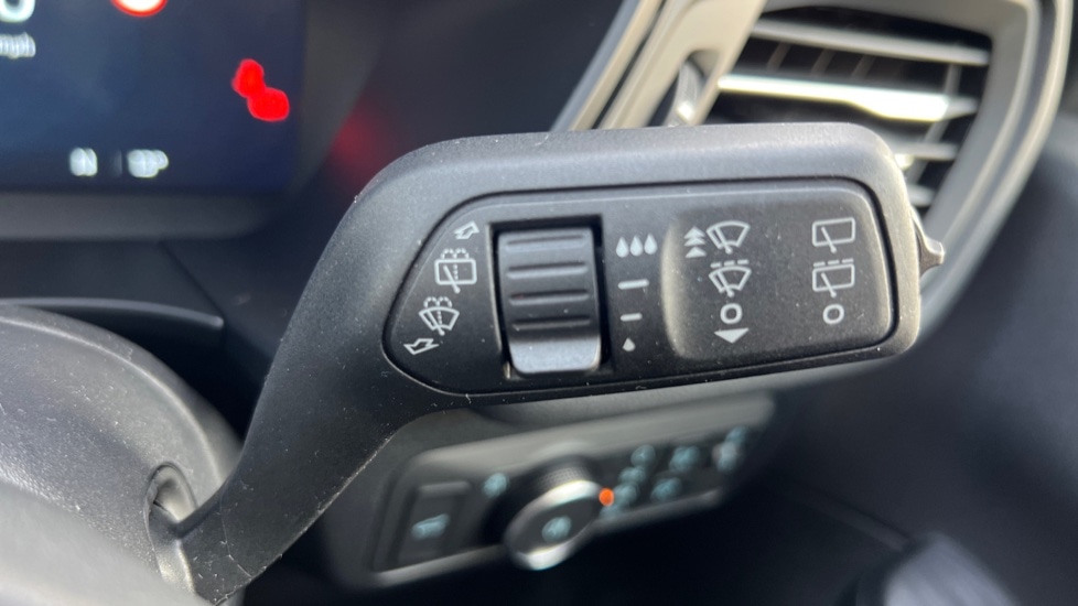 Used Ford Kuga 2025 for sale - 76873363: Photo 24