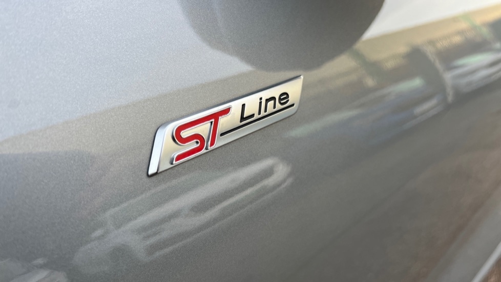 Used Ford Kuga 2025 for sale - 76873363: Photo 50