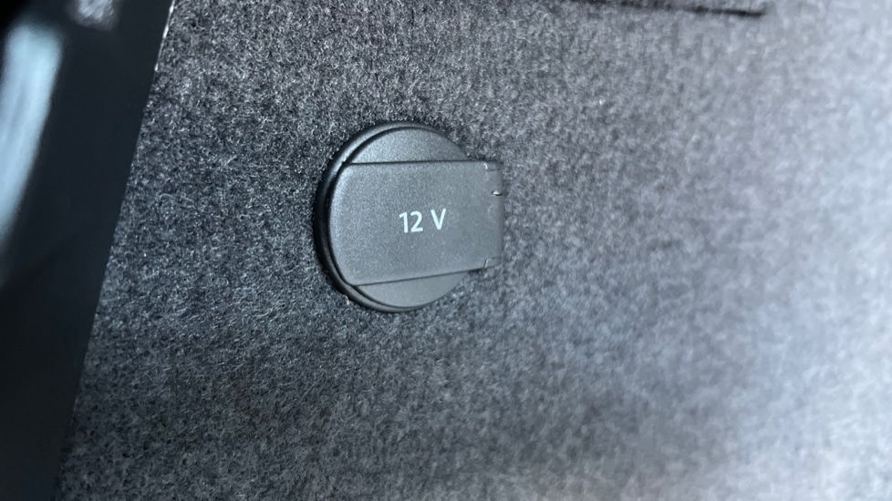 Used Skoda Karoq 2025 for sale - 76773096: Photo 30