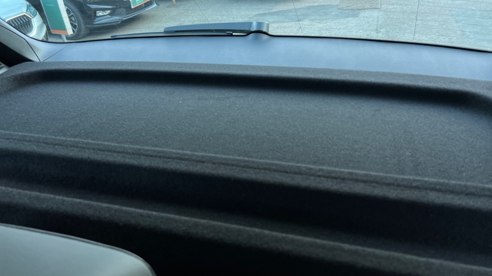 Used Skoda Karoq 2025 for sale - 76773096: Photo 37