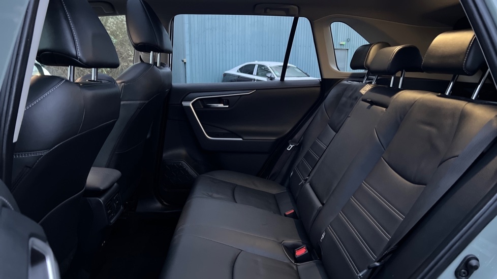 Used Toyota RAV4 2022 for sale - 76894822: Photo 14