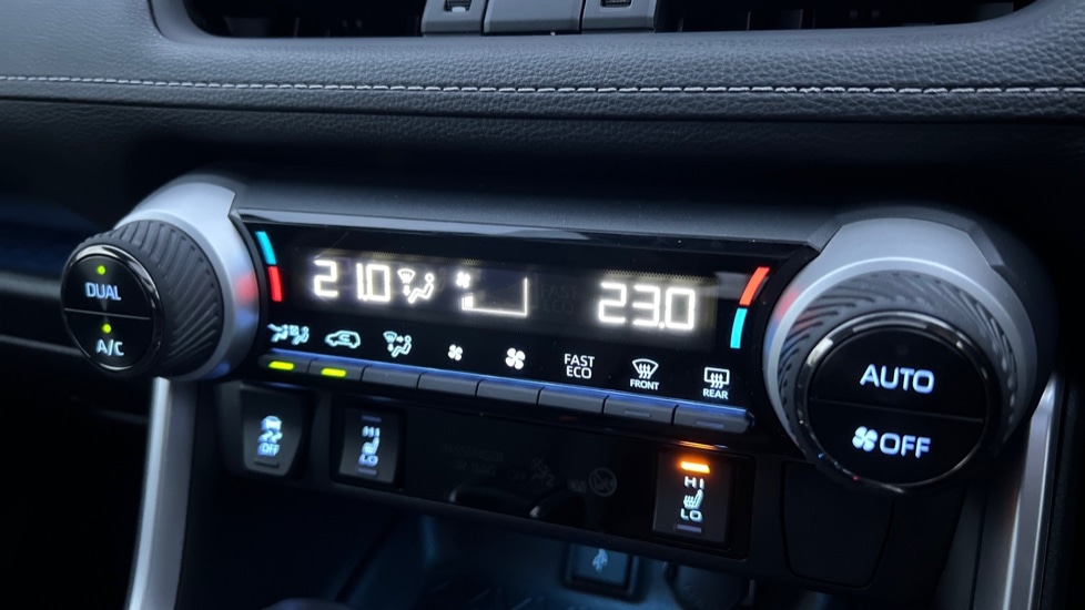 Used Toyota RAV4 2022 for sale - 76894822: Photo 54