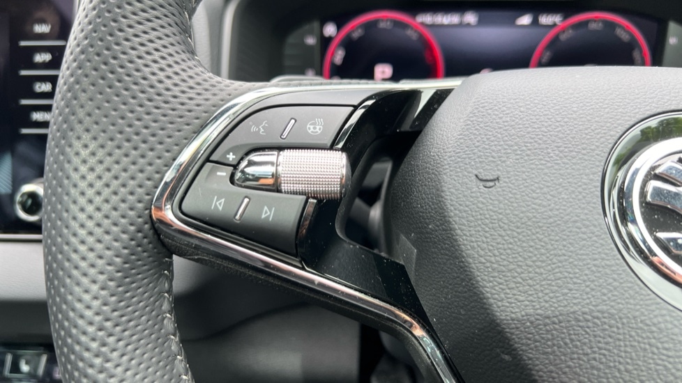 Used Skoda Karoq 2023 for sale - 76501359: Photo 36