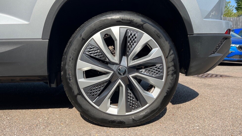 Used Skoda Karoq 2024 for sale - 76095920: Photo 18