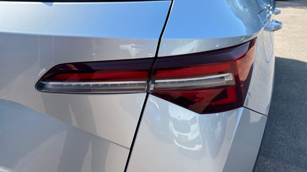 Used Skoda Karoq 2024 for sale - 76095920: Photo 35