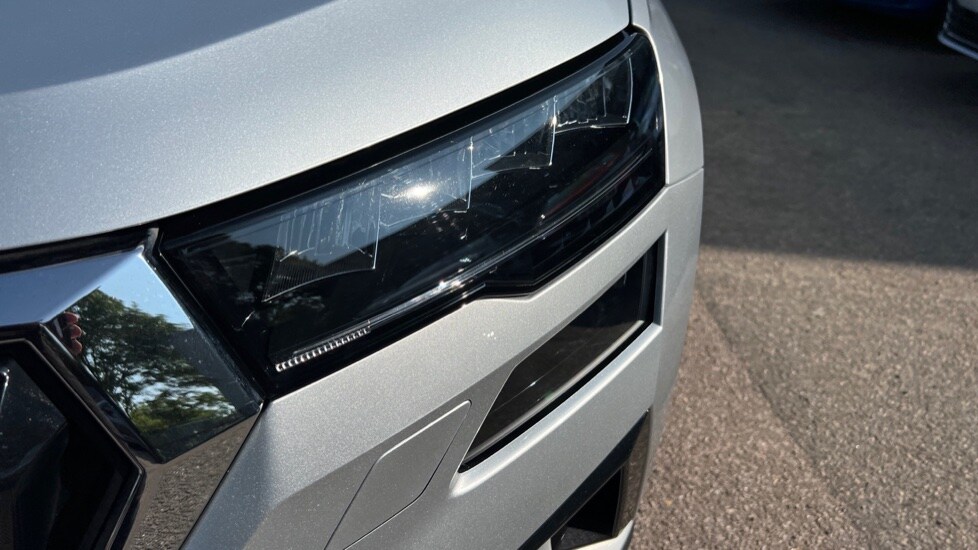 Used Skoda Karoq 2024 for sale - 76095920: Photo 39