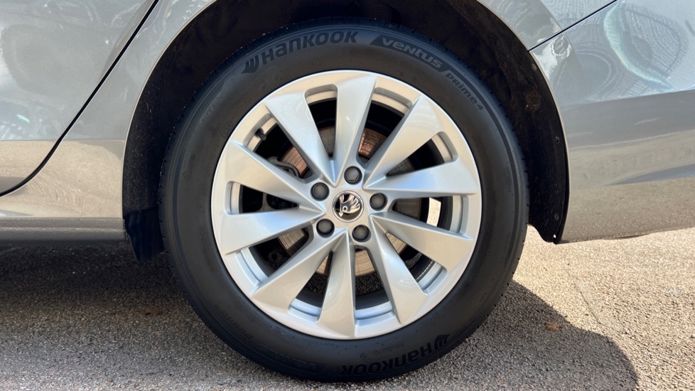 Used Skoda Superb 2024 for sale - 76328039: Photo 18