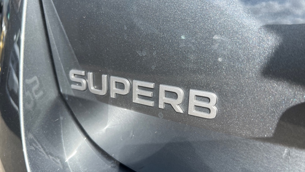 Used Skoda Superb 2024 for sale - 76328039: Photo 33