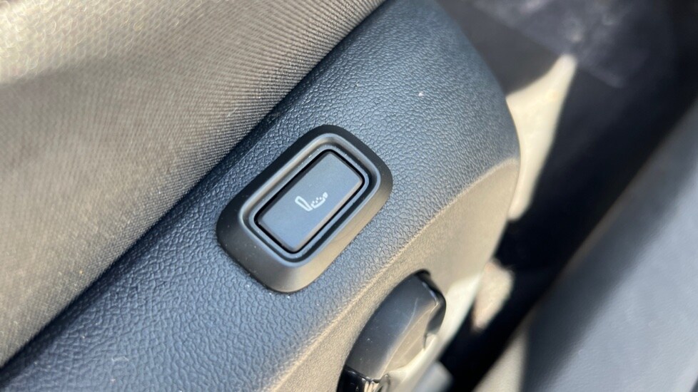 Used Skoda Superb 2024 for sale - 76328039: Photo 48