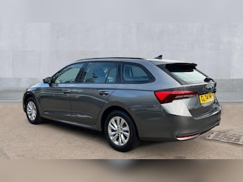 Used Skoda Octavia 2024 for sale - 76393530: Photo