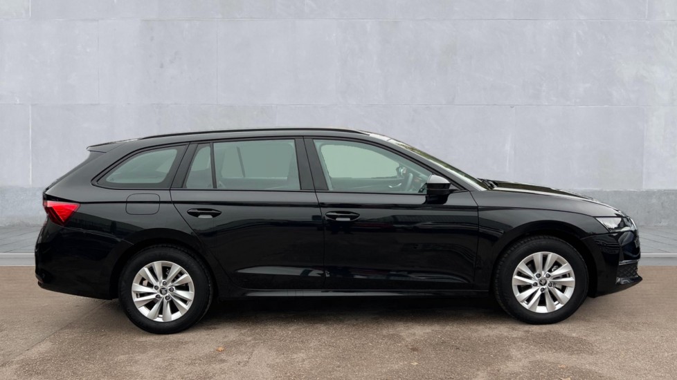 Used Skoda Octavia 2025 for sale - 76195939: Photo 4