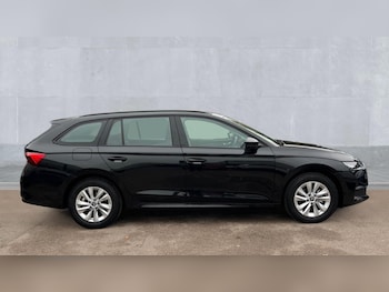 Used Skoda Octavia 2025 for sale - 76195939: Photo