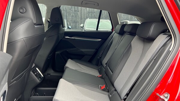 Used Skoda Enyaq 2025 for sale - 76074486: Photo 15