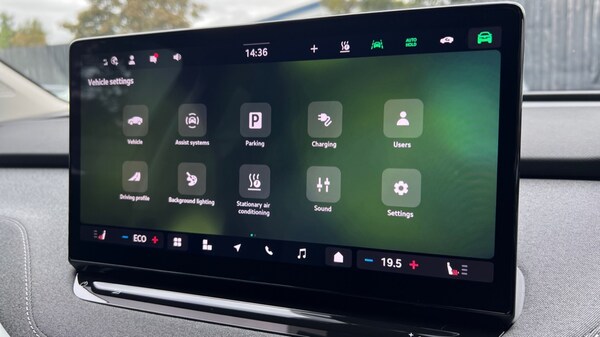 Used Skoda Enyaq 2025 for sale - 76074486: Photo 24