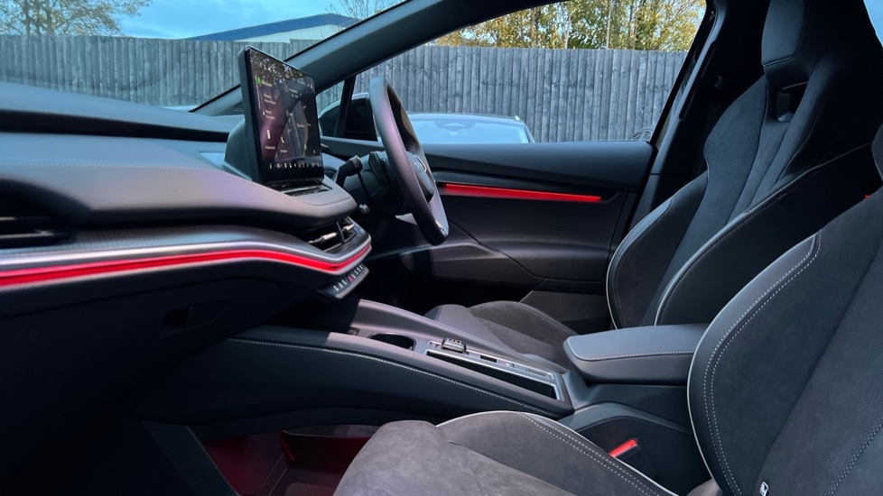 Used Skoda Elroq 2025 for sale - 76474899: Photo 28