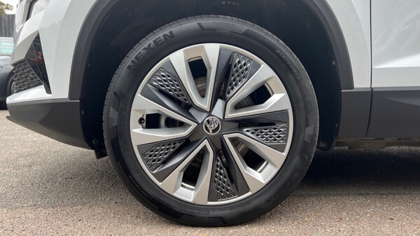Used Skoda Karoq 2024 for sale - 76037748: Photo 19