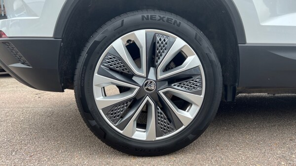 Used Skoda Karoq 2024 for sale - 76037748: Photo 5