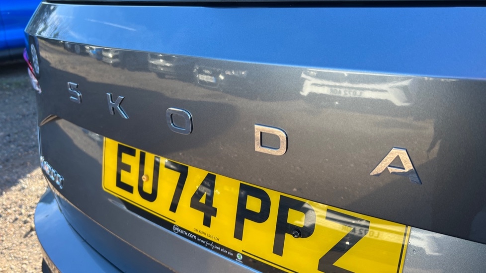 Used Skoda Karoq 2024 for sale - 76874294: Photo 31
