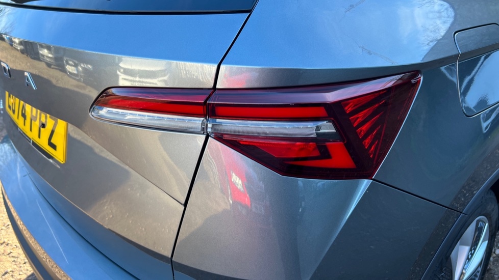 Used Skoda Karoq 2024 for sale - 76874294: Photo 34