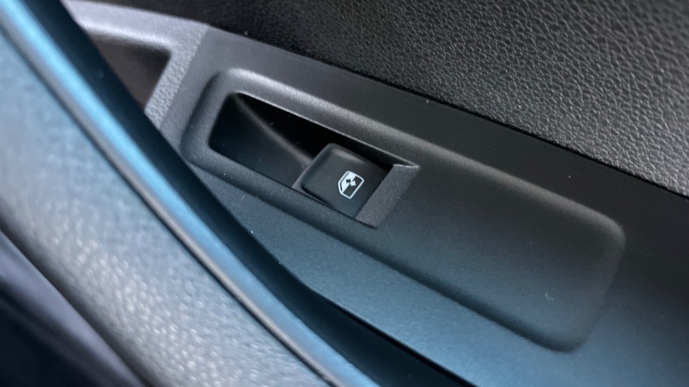 Used Skoda Karoq 2024 for sale - 76874294: Photo 37