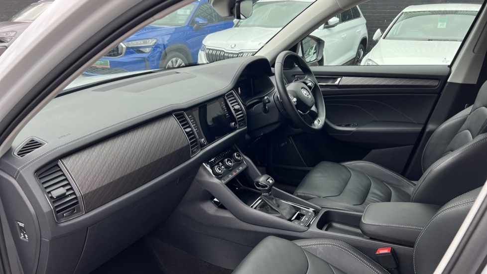 Used Skoda Kodiaq 2023 for sale - 75996895: Photo 2