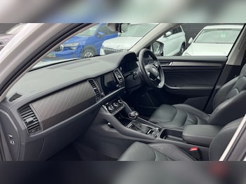 Used Skoda Kodiaq 2023 for sale - 75996895: Photo 2