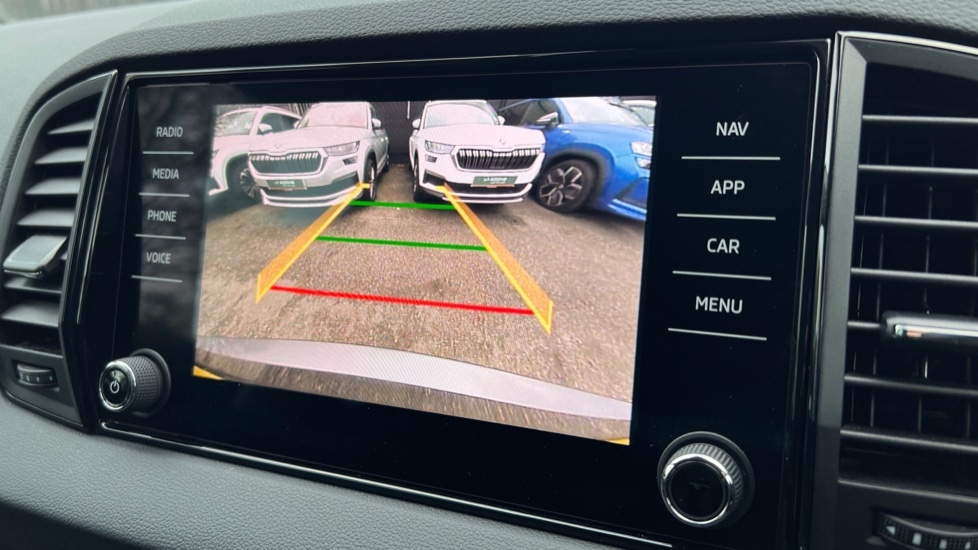 Used Skoda Karoq 2025 for sale - 76870521: Photo 22