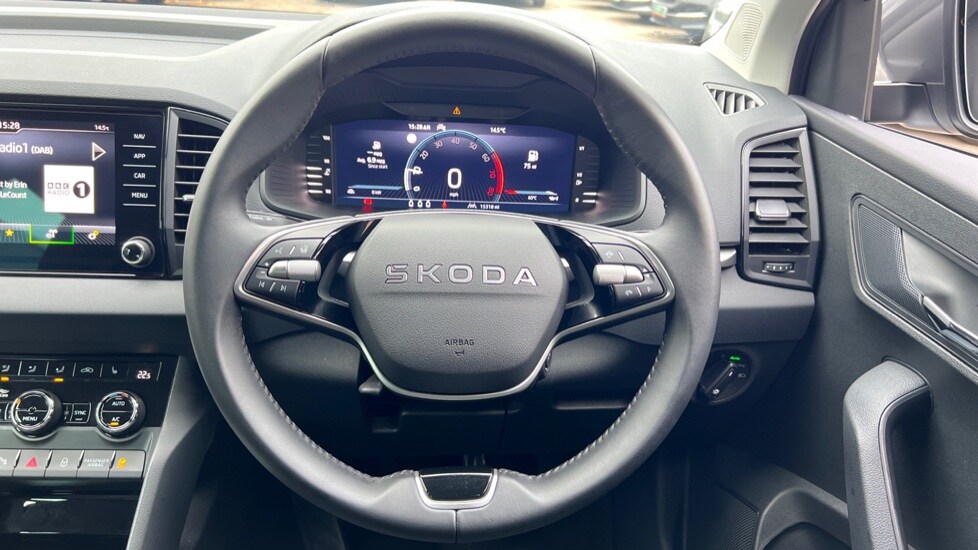 Used Skoda Karoq 2025 for sale - 76870521: Photo 27