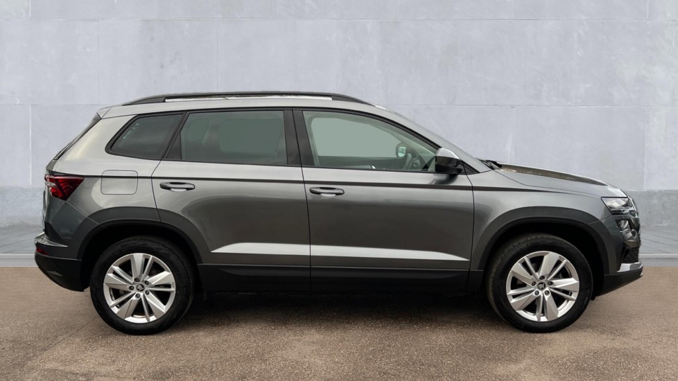 Used Skoda Karoq 2025 for sale - 76870521: Photo 4