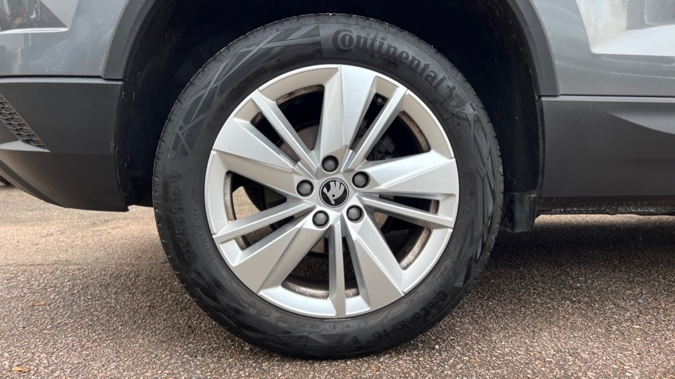 Used Skoda Karoq 2025 for sale - 76870521: Photo 5