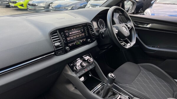 Used Skoda Karoq 2022 for sale - 76074583: Photo 2