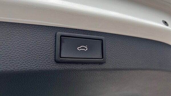 Used Skoda Karoq 2022 for sale - 76074583: Photo 32