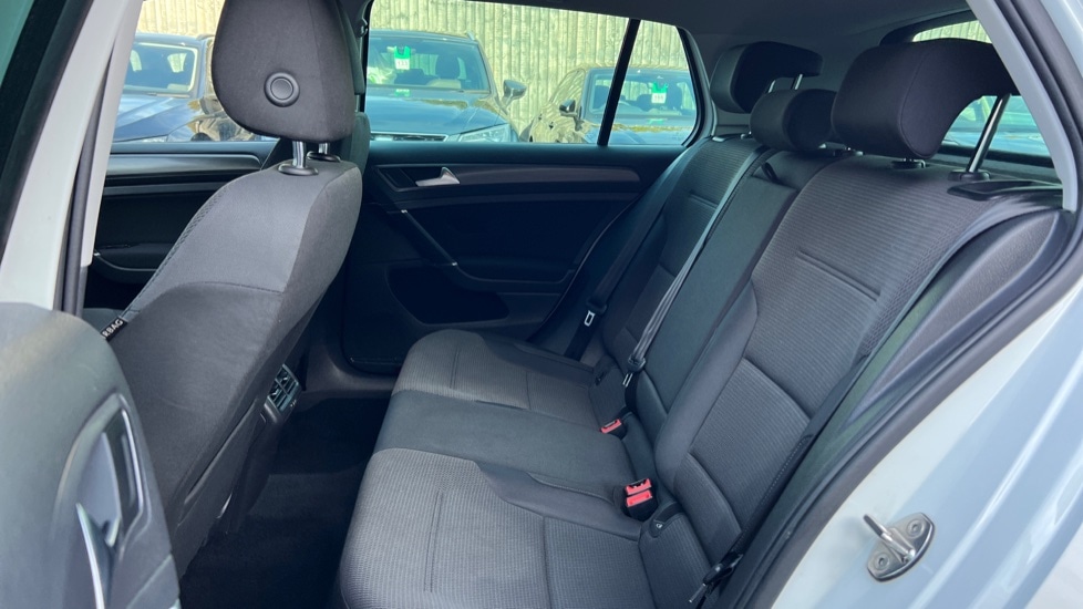 Used Volkswagen Golf 2020 for sale - 76180180: Photo 14