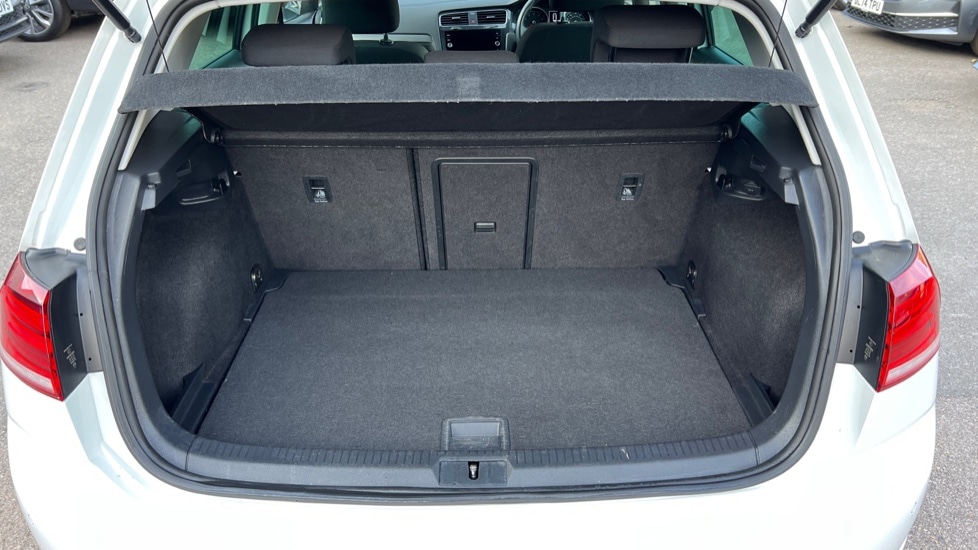 Used Volkswagen Golf 2020 for sale - 76180180: Photo 15