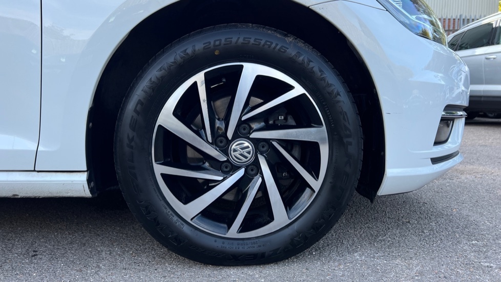 Used Volkswagen Golf 2020 for sale - 76180180: Photo 20